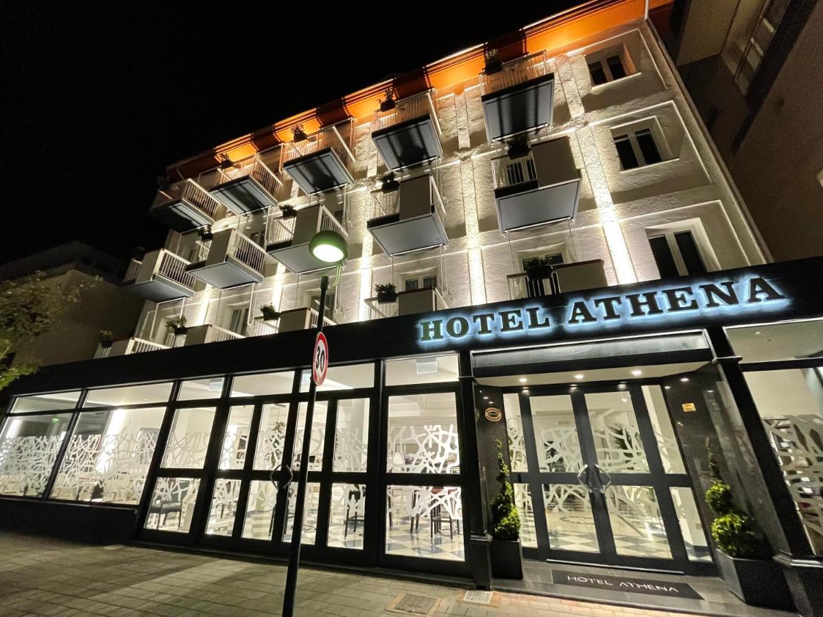 Hotel Athena Lignano Sabbiadoro Exterior photo